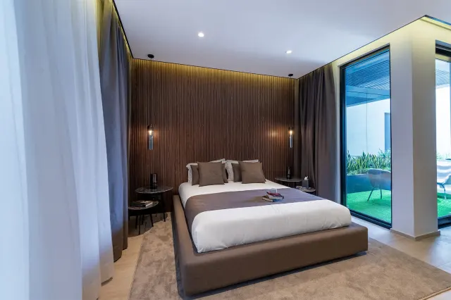 تراكواز فيلا 2